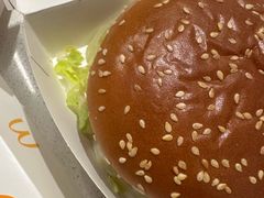 -麦当劳(四平路店)