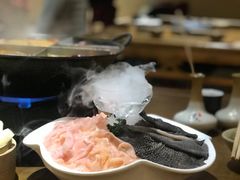-白乐天毛肚火锅馆(解放碑店)