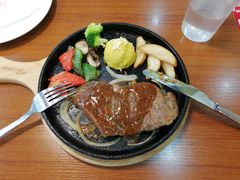 -Mr.Pizza米斯特比萨(五四广场青岛首店)