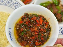 -李与白包子铺(桐梓林店)
