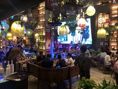 大堂-临界音乐酒馆·小龙虾·江湖菜(华熙LIVE·鱼洞店)