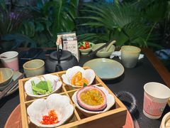 -菌自由丨野生菌火锅特色庭院餐厅(丽江古城店)
