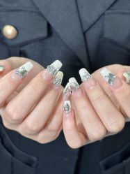 -小乐化妆美甲半永久培训学校