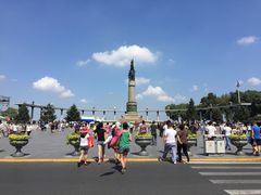 -人民防洪胜利纪念塔