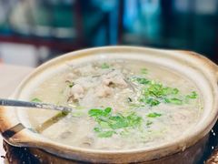 蚝仔砂锅粥-潮人姐妹轩(海宁路店)