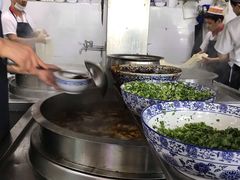-吾穆勒蓬灰牛肉面·清真(北滨河中路店)