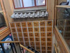 -霸王茶姬(南强街店)