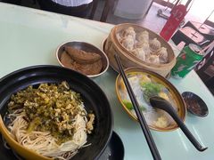 -食惠里小笼包面馆(越秀店)