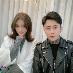 -AYO SALON