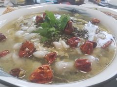 金牌酸菜鱼-东北大油边(劳动路店)