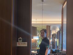 -新白鹿餐厅(滨江银泰店)