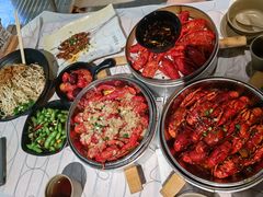 -巴厘龙虾·榜首油焖大虾(音乐学院·沿江酒馆店)