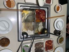 -海底捞火锅(星光不夜城店)