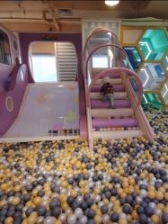 -多多淘儿童体验中心(重庆来福士店)