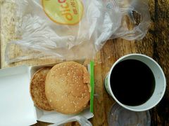 -德克士(中盛国贸店)