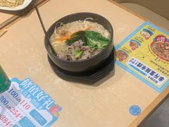 -灵芝妹子海鲜米线(劳动公园店)