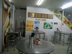 大堂-银记肠粉店(市二宫店)