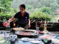 -楠柏弯休闲山庄(梨花溪店)