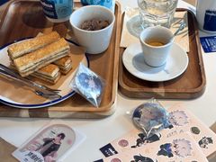 -LAVAZZA拉瓦萨咖啡(中航城君尚购物中心店)