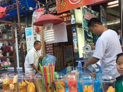 -周日夜市