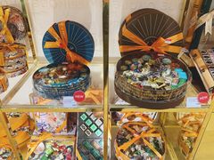 -VENCHI 闻绮(上海佛罗伦萨小镇店)