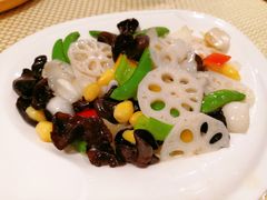 -巴扎美食·新疆菜·西域歌舞表演餐厅(新疆大厦店)