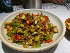 -客家大院·非遗赣南客家菜(郁孤台店)