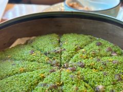麦青红豆糕-侬佳蒸菜馆(听潮店)