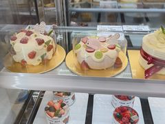 -花花卷卷·鲜食蛋糕(静安久光百货店)