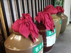 -菌海森林·非遗野生菌火锅(西山区滇池路摩根道店)