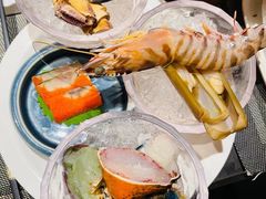 -半岛翡丽海鲜自助餐厅(观风亭店)