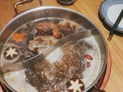 -礼舍·和牛火锅·烤肉·料理餐厅(华茂店)
