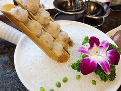 -小天鹅火锅·一线江景洪鼎旗舰店(洪崖洞店)