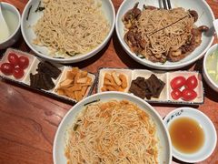 -裕兴记•蟹黄面馆(人民广场店)