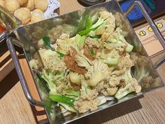 -川堂风·跷脚牛肉·乐山爆炒(宝山日月光店)