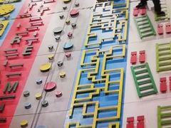 -极限PLAY运动娱乐新世界·团建派对潮玩休闲馆·室内蹦极高空游乐园