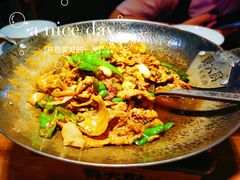 -费大厨辣椒炒肉(万家丽一店)