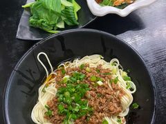 杂酱面-丽影重庆小面(定西路店)