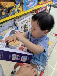 -卡通派潮品玩具折扣仓(青岛新城吾悦广场店)