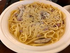 宽粉配熏肉蘑菇酱-自然博物馆新馆2楼餐厅