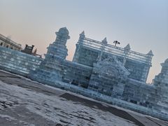 -哈尔滨热雪奇迹