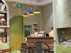 -六区宿舍咖啡店