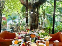 -樾餐厅泰式海鲜火锅(民歌湖店)