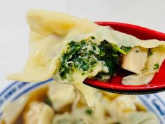 菜肉馄饨-古徽州馄饨店(宝安路店)