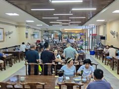 -崇德楼水盆牛羊肉泡馍馆(文艺路店)
