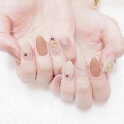 -H12 STAR日式美甲美睫专门店