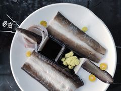 鲜活鳗鱼-奉座泥炉烤肉·活鳗·稻草黄油鸡(龙美店)