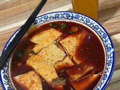 -老字号杨坡红油米线腊汁肉夹馍(东四道巷店)