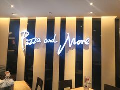 -必胜客(WOW中心城店)