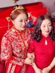 -艾米婚纱&婚礼策划